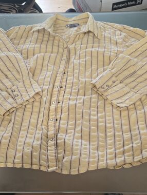 Columbia Yellow Striped Button-Down Shirt